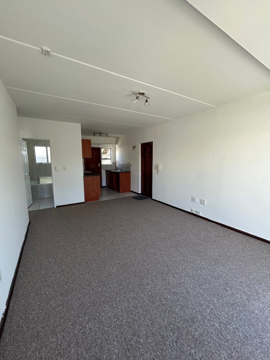 2 Bedroom Property for Sale in Parklands Western Cape